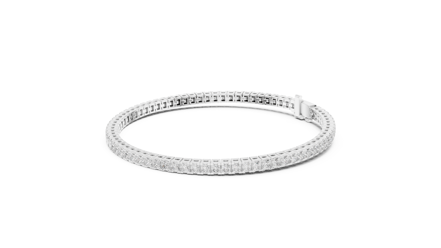 LINED IN LIGHT DIAMOND BRACELET
