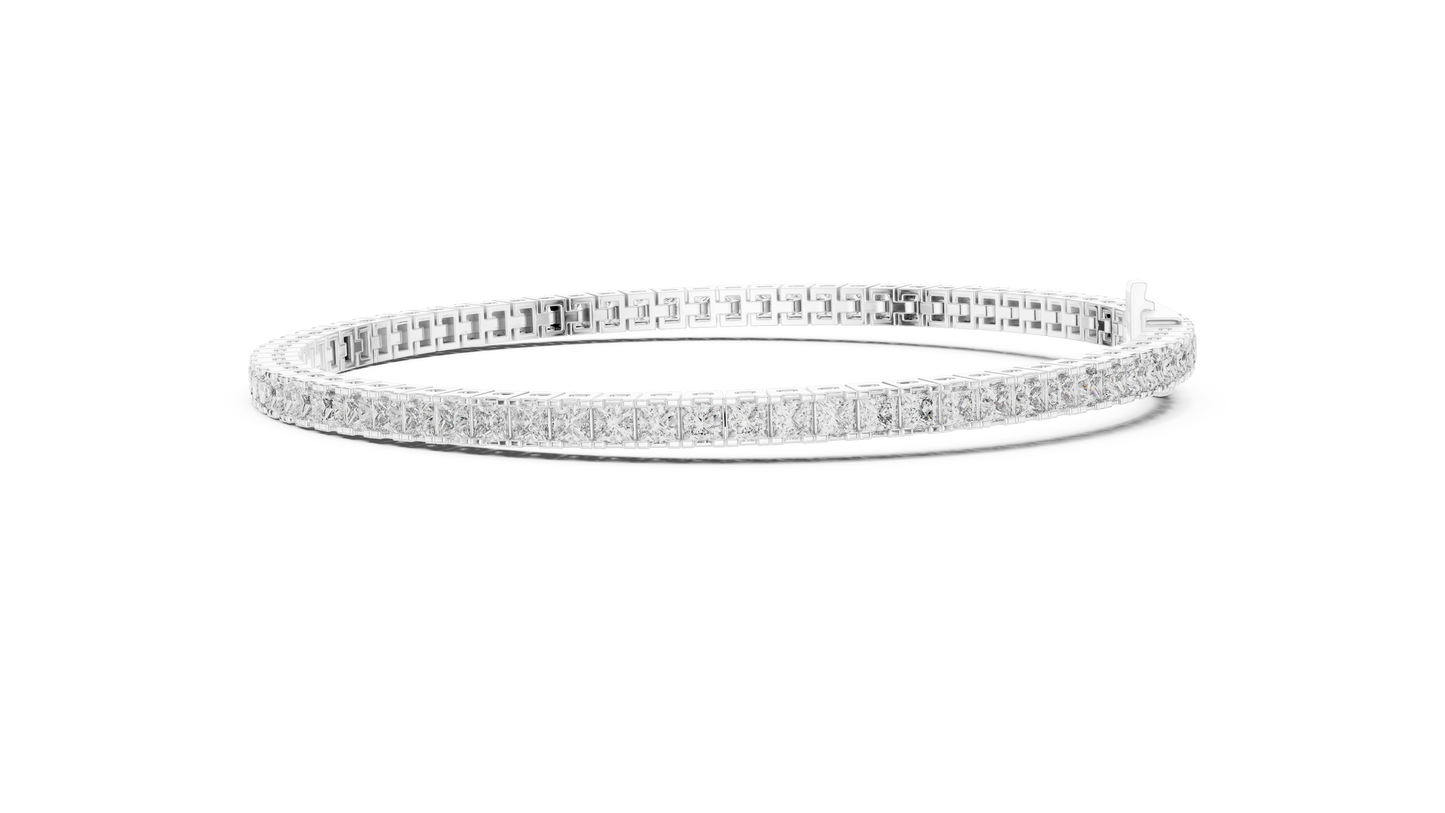 LINED IN LIGHT DIAMOND BRACELET