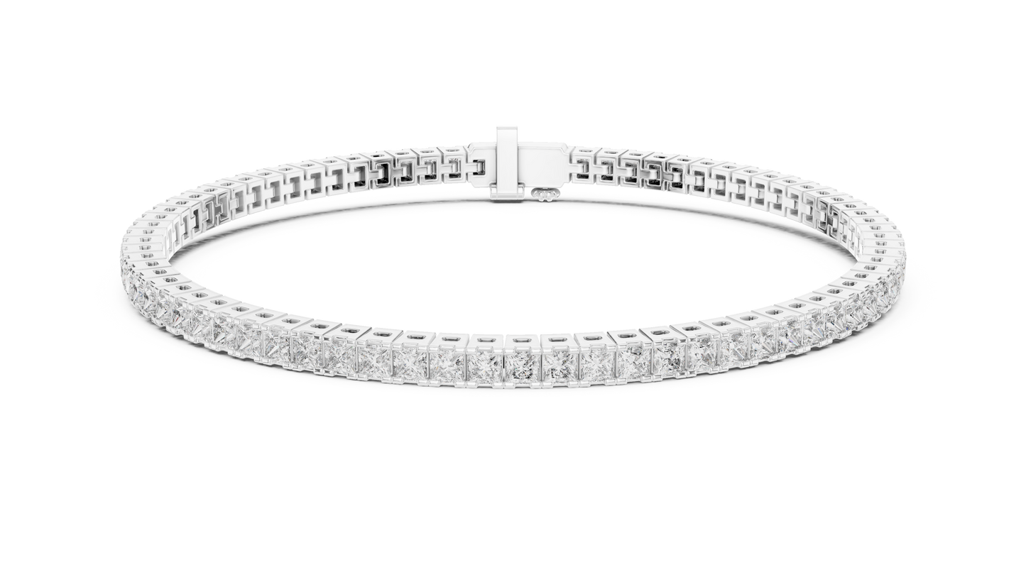 LINED IN LIGHT DIAMOND BRACELET